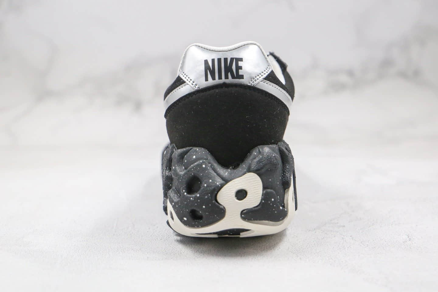 耐克Nike ISPA OverReact纯原版本瑞亚机能老爹鞋玫瑰花刺绣黑白色原档案数据开发 货号：CQ2230-002