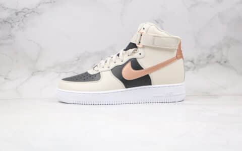 耐克Nike Air Force 1 Swoosh纯原版本高帮空军一号米白黑红色板鞋原鞋开模一比一打造 货号：DB5080-100