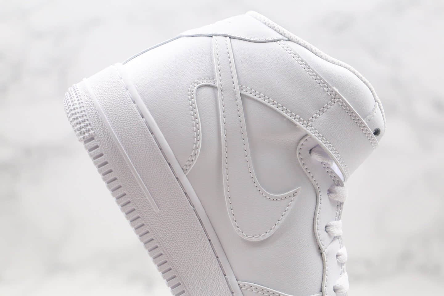 耐克Nike Air Force 1 Mid All white纯原版本中帮空军一号纯白板鞋原盒原标内置全掌Sole气垫 货号：315123-111