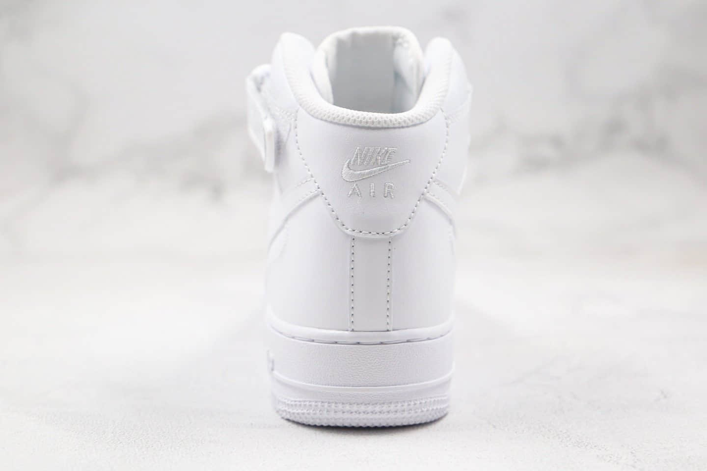 耐克Nike Air Force 1 Mid All white纯原版本中帮空军一号纯白板鞋原盒原标内置全掌Sole气垫 货号：315123-111