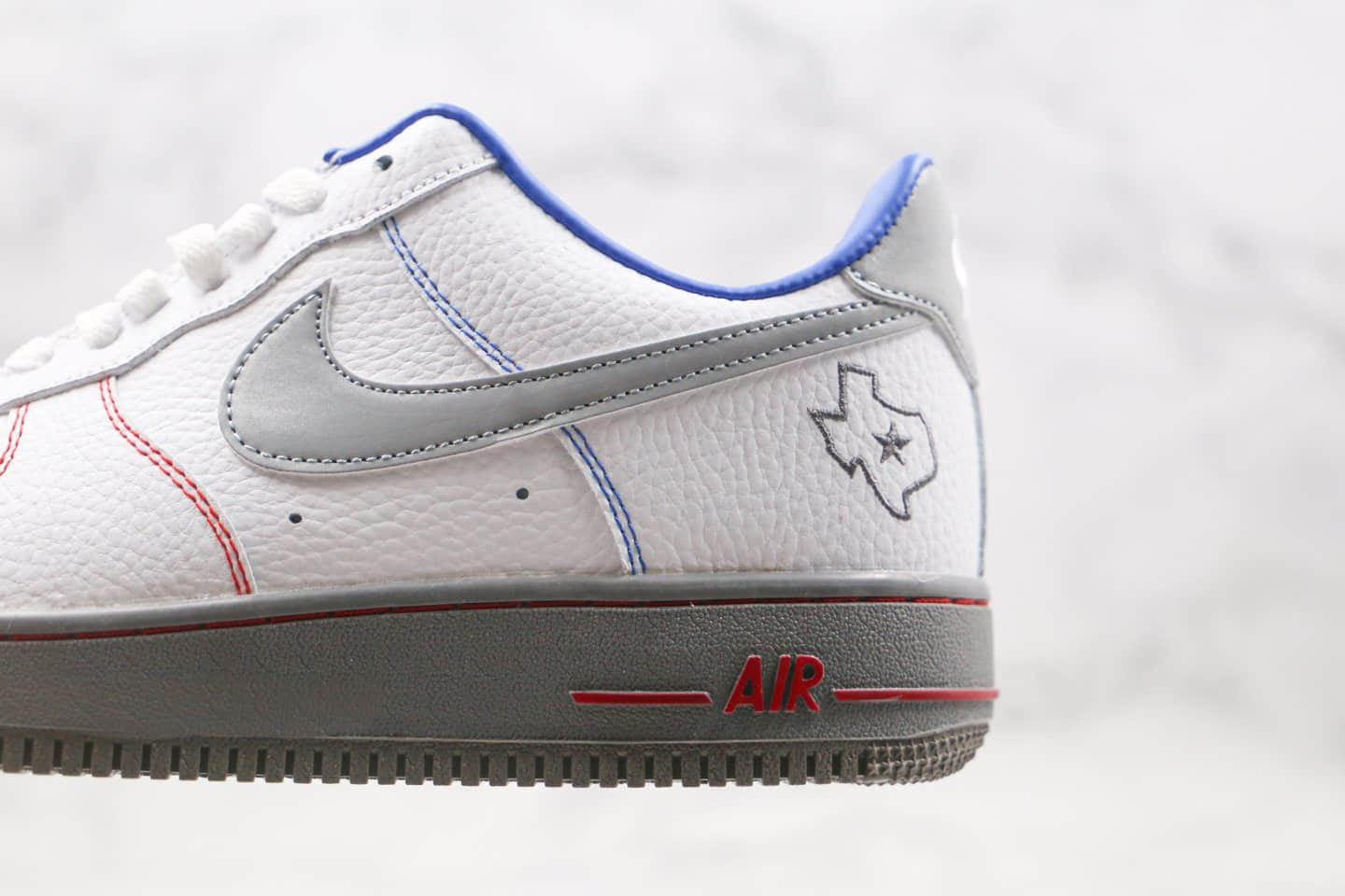 耐克Nike Air Force 1 Low纯原版本低帮空军一号灰白蓝色板鞋原鞋开模打造 货号：DH0902-108