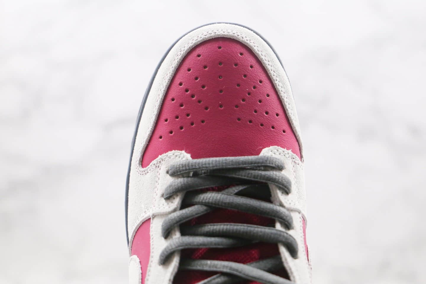 耐克Nike Dunk Low SB True Berry公司级版本低帮SB板鞋波尔多原鞋开发 货号：BQ6817-001