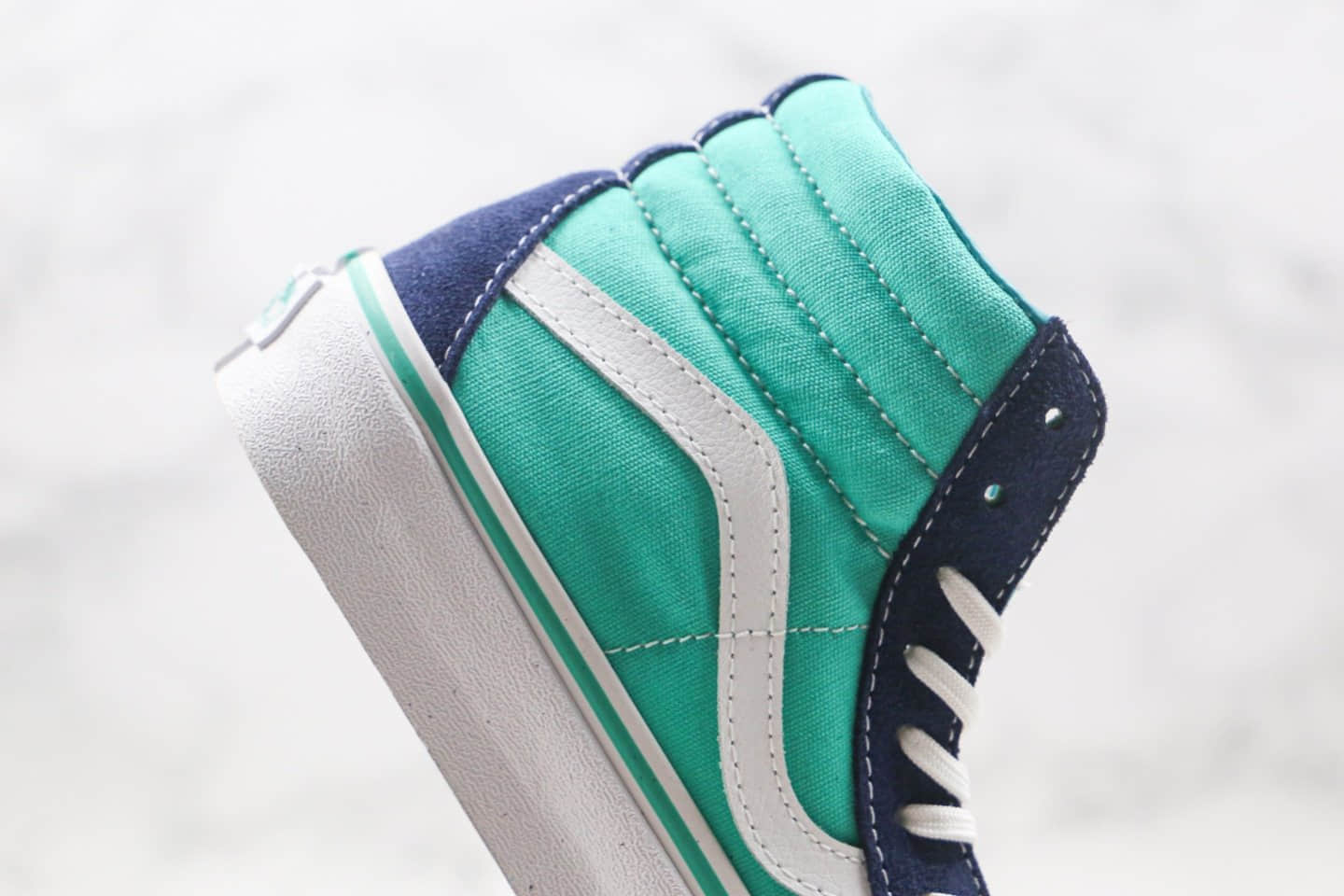 万斯Vans Vault SK8-Hi LX公司级版本高帮板鞋蓝绿拼接原楦打造 货号：VN0A391FTET