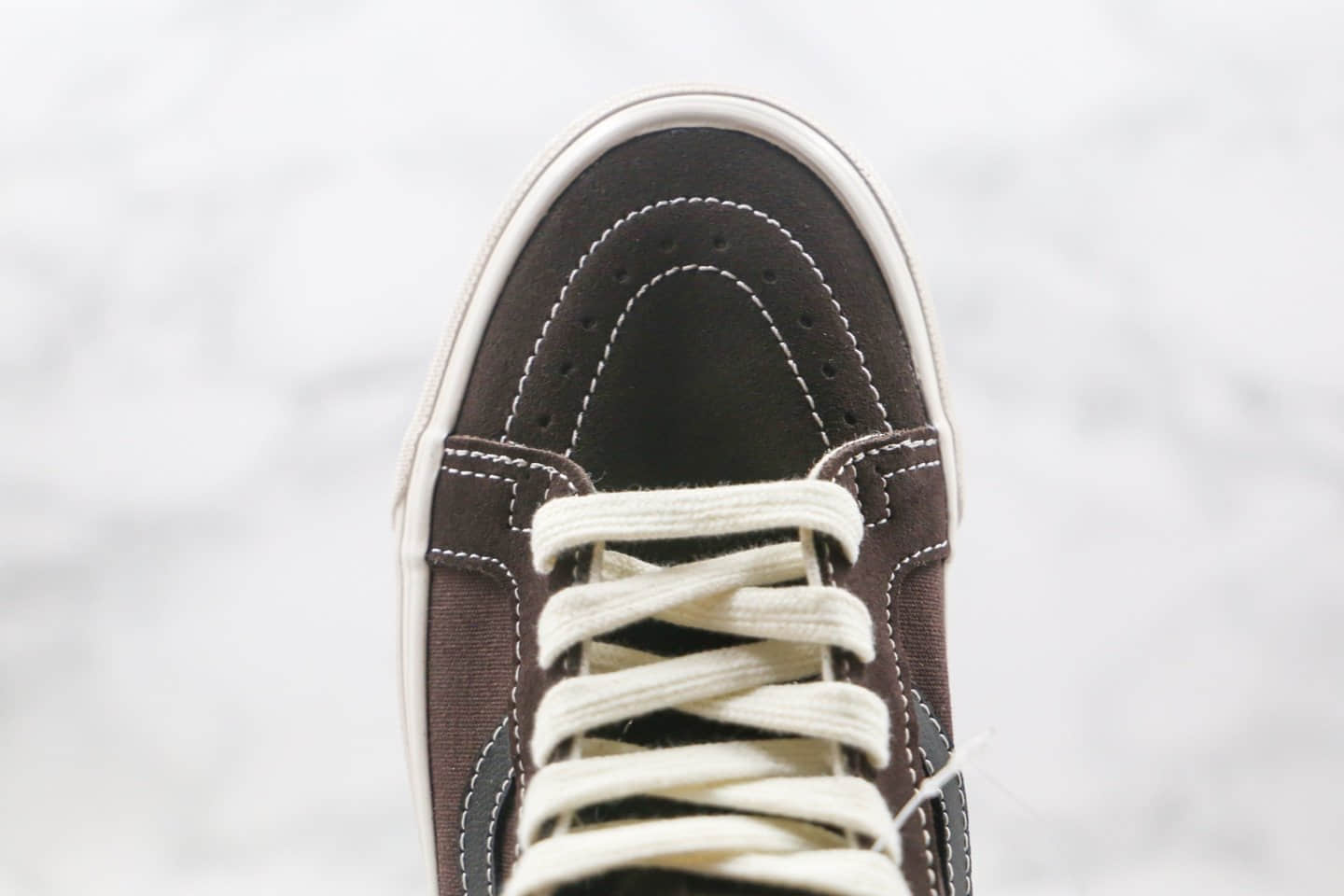 万斯Vans Sk8-Mid公司级版本中帮帆布麂皮拼接板鞋咖啡棕原厂硫化大底 货号：VN0A3ZCDUN8