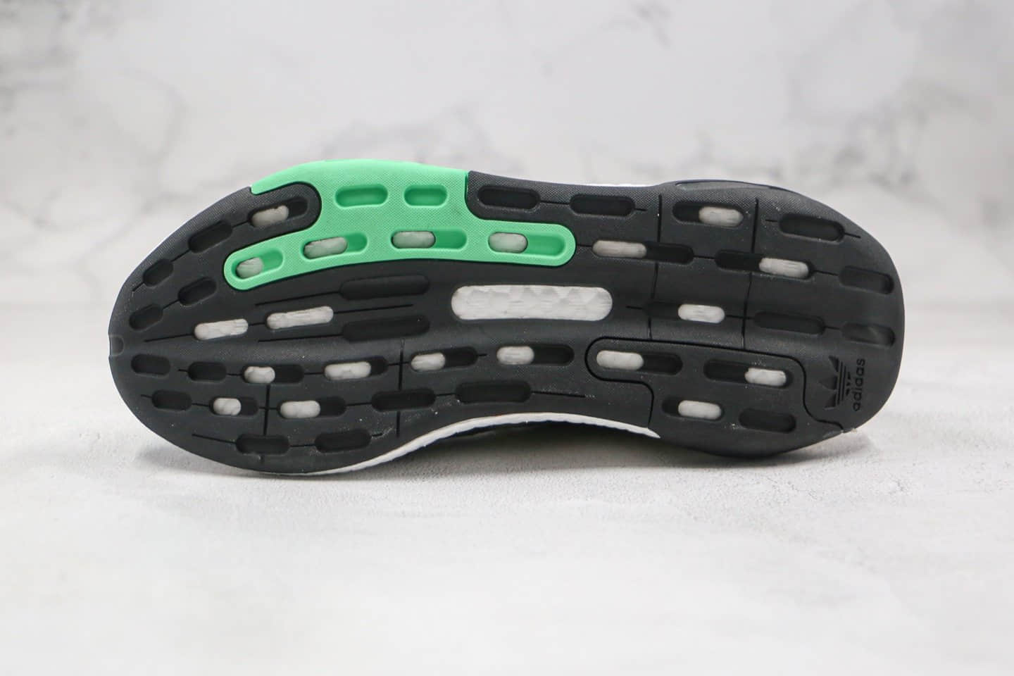 阿迪达斯adidas Originals Day Jogger纯原版本夜行者2代慢跑鞋绿色区别市面通货 货号：FW4817