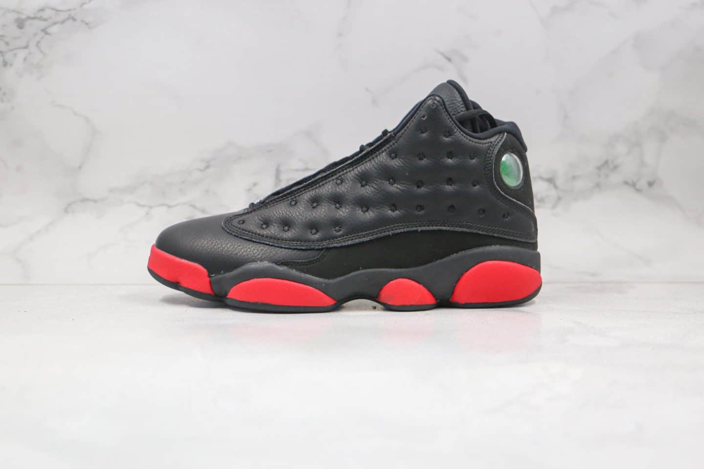 aj13鞋标图片