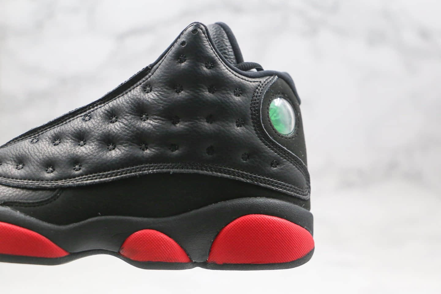 aj13鞋标图片