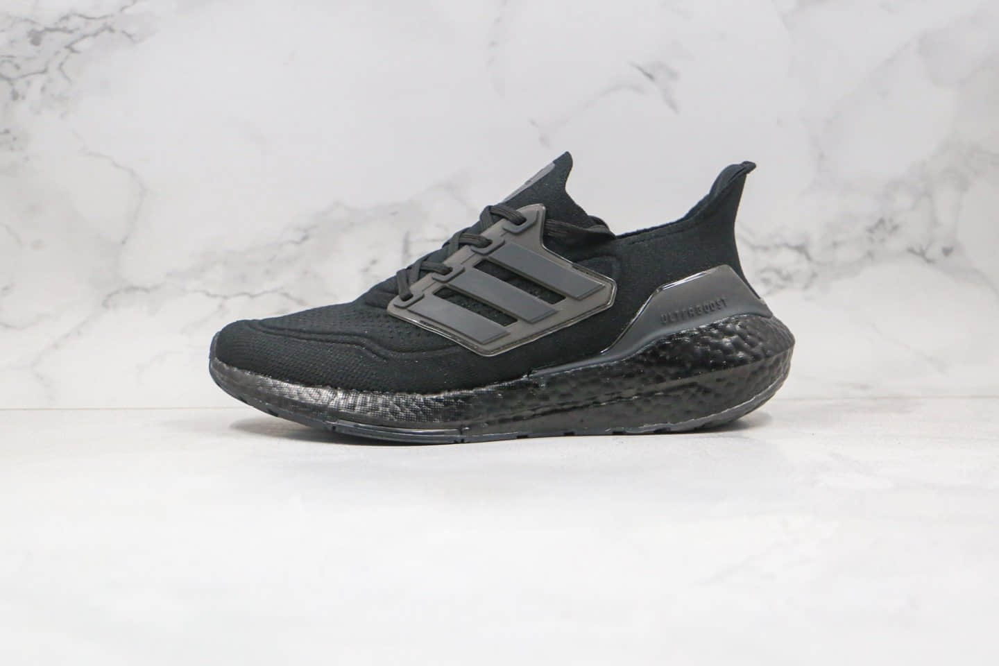 阿迪达斯adidas ultra boost 2021纯原版本爆米花跑鞋UB7.0黑色原厂巴斯夫大底 货号：FY0306