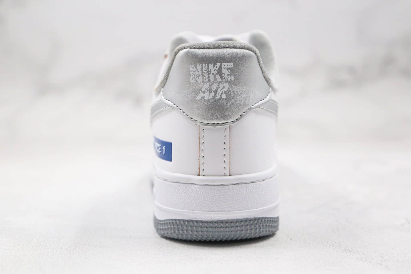 耐克Nike Air force1 LOW labei maker纯原版本低帮白银蓝色空军一号板鞋原档案数据开发原盒原标 货号：DC5209-100