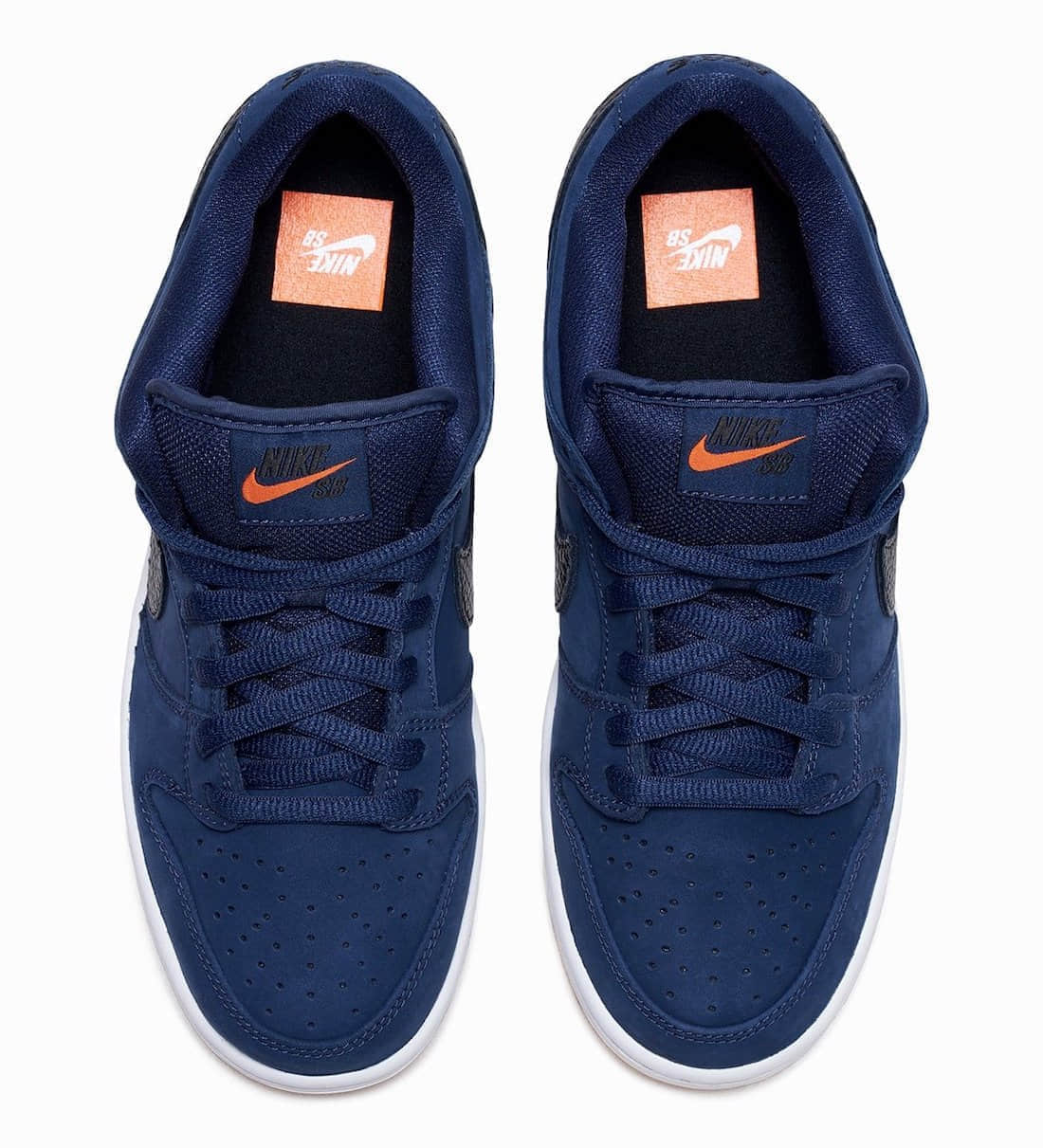 午夜海军蓝装扮！Nike SB Dunk新配色下月登场！ 货号：CW7463-401