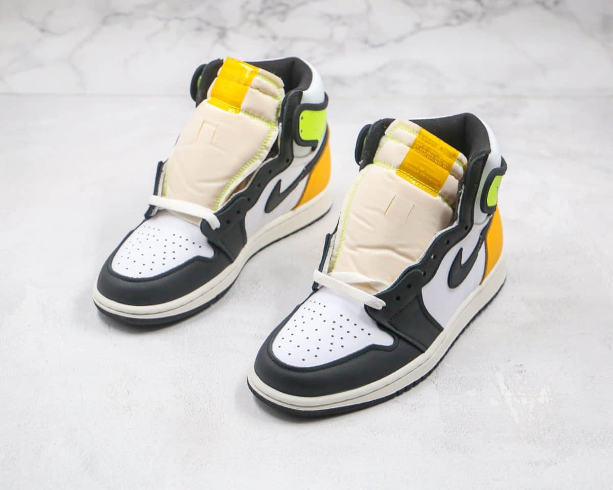 乔丹Air Jordan 1 Vlot Gold纯原版本高帮AJ1荧光绿黑黄色正确后跟定型 货号：555088-118