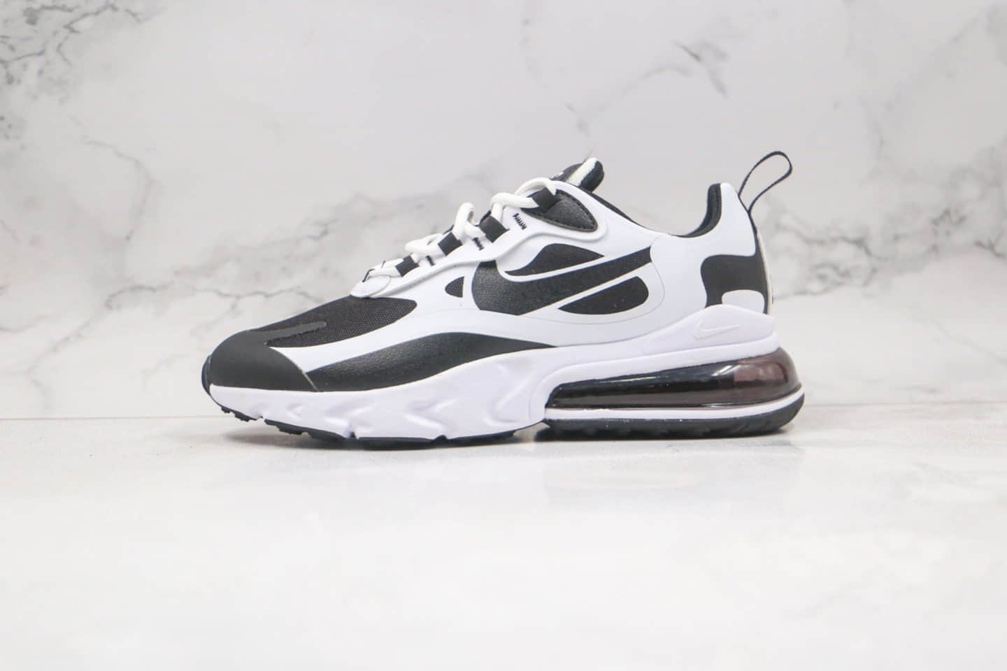 耐克Nike Air Max 270 React QP White Light Blue纯原版本半掌气垫Max270白黑色瑞亚跑鞋内置真小潘气垫 货号：CT1646-100