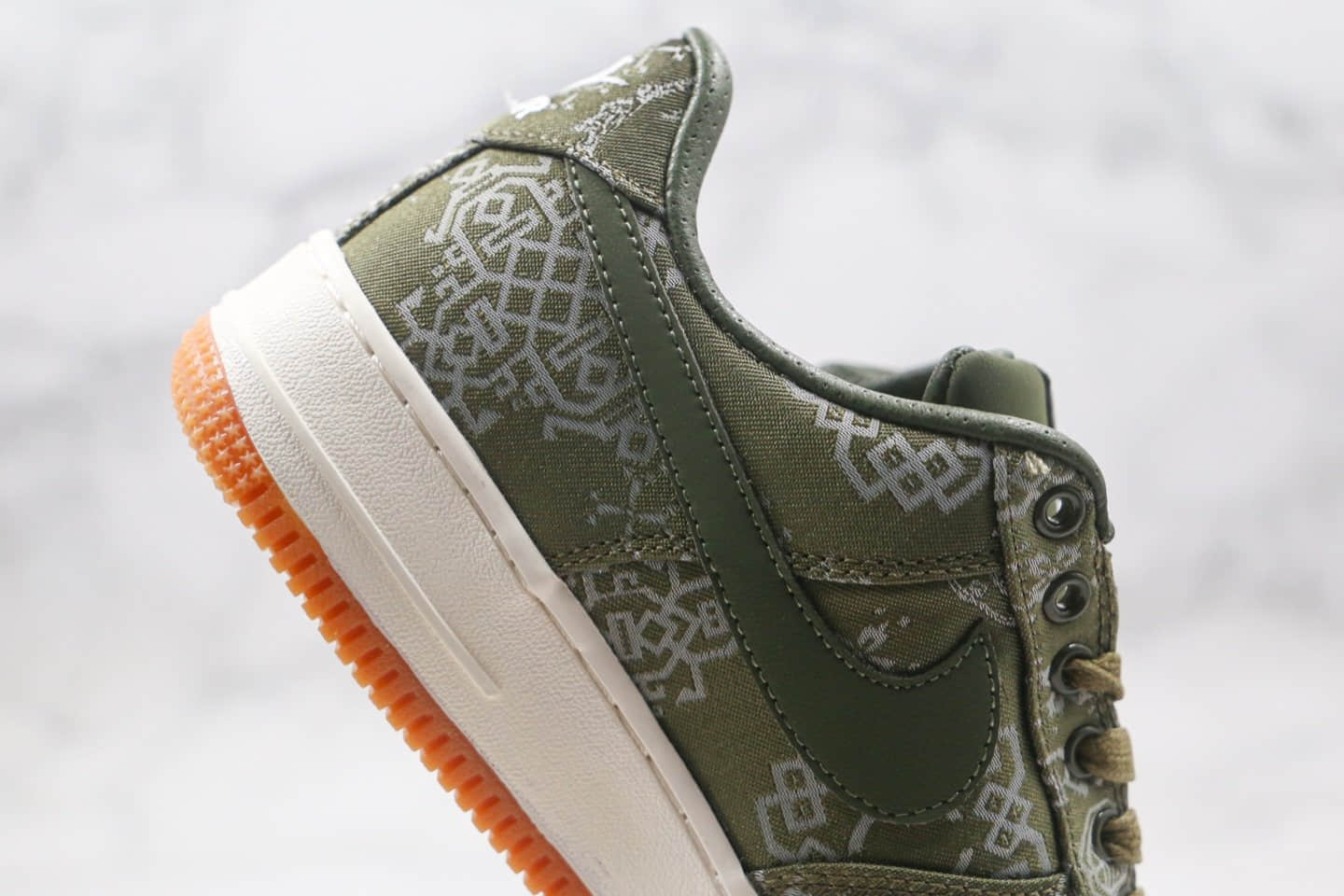 耐克Nike Air Force 1 Premium x Clot陈冠希联名款纯原版本低帮绿色丝绸空军一号板鞋正确鞋面丝绸材质可撕 货号：CZ3986-008