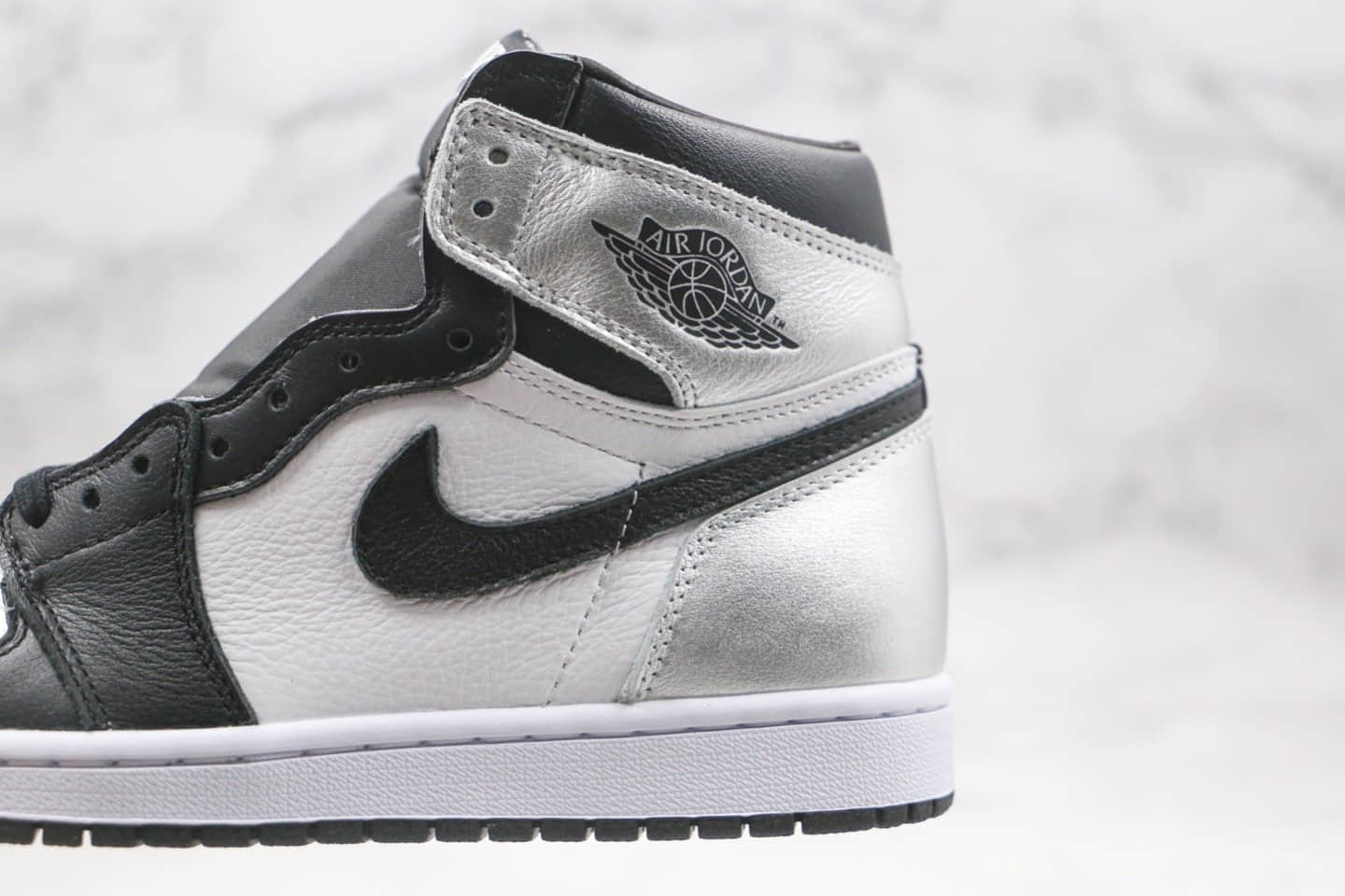 乔丹Air Jordan 1 High OG WMNS Silver Toe纯原版本高帮AJ1黑银脚趾原档案数据开发原盒原标 货号：CD0461-001