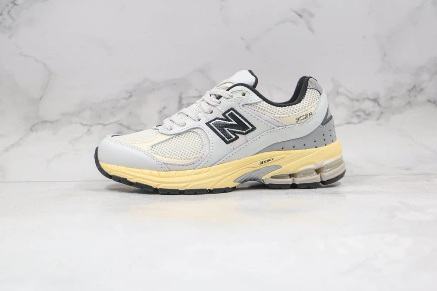 新百伦New Balance ML2002纯原版本复古慢跑鞋NB2002灰黄色原楦头纸板打造原盒原标 货号：WL2002RT