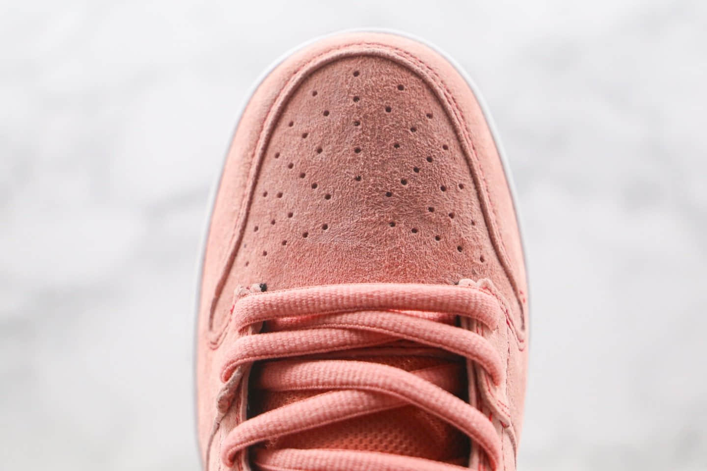 耐克Nike SB Dunk Low Pro Salmon Pink纯原版本低帮SB DUNK粉色板鞋原楦头纸板打造原盒原标 货号：CV1655-600