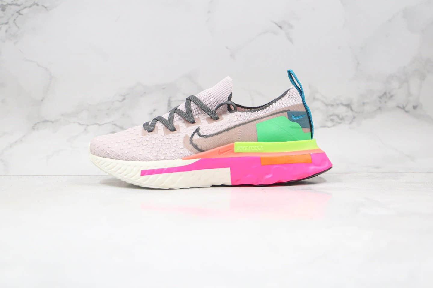 耐克Nike Epic React Flyknit纯原版本藕粉色瑞亚编织透气跑步鞋原档案数据开发 货号：CD4372-500