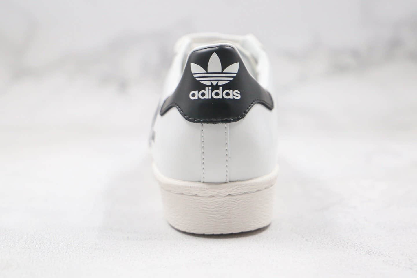 阿迪达斯adidas Originals Superstar 80s White Black x Prada普拉达联名款纯原版本白黑色贝壳头板鞋原盒原标原楦头纸板打造 货号：FW6880