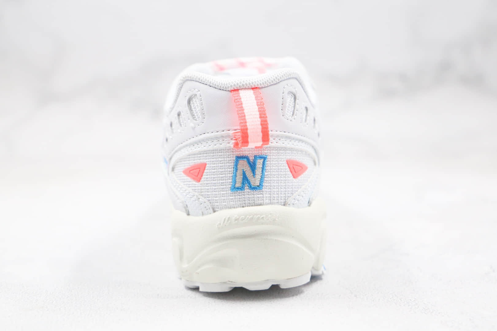 新百伦New Balance 703纯原版本复古越野跑鞋NB703白蓝色原档案数据开发原盒原标 货号：WL703BC