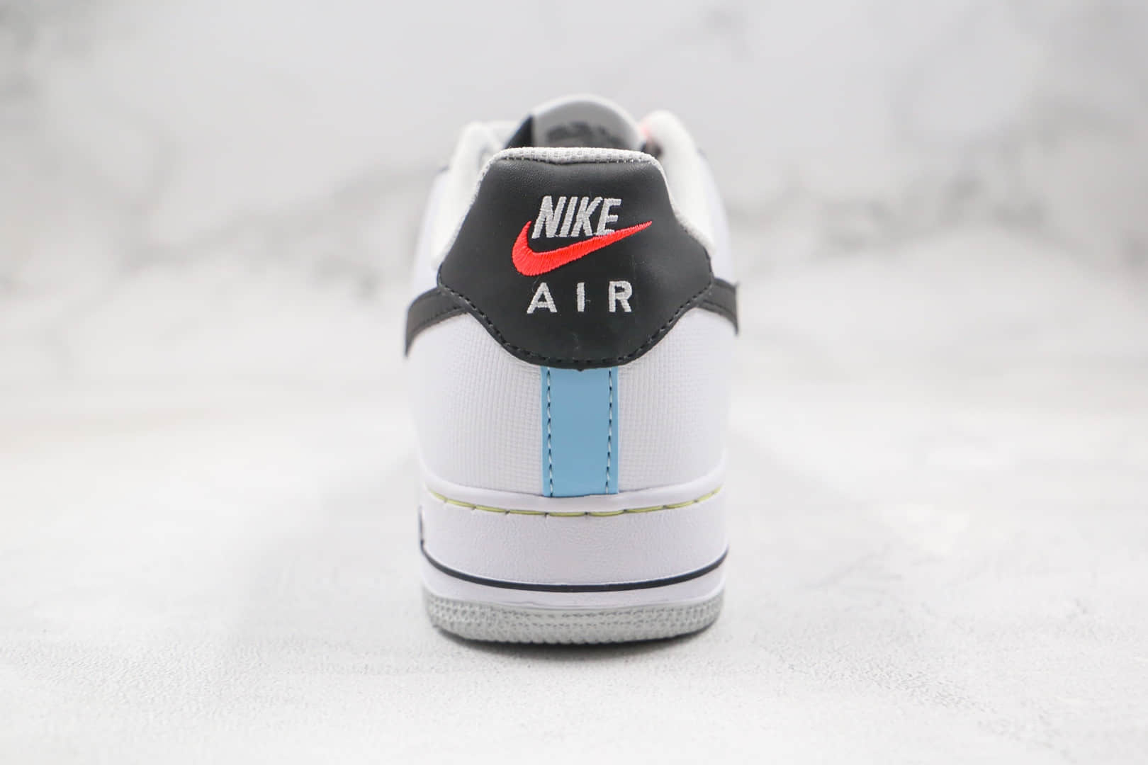 耐克Nike Air Force 1 low 2021纯原版本低帮空军一号解构粉色小勾大黑勾板鞋原档案数据开发 货号：DC2532-100