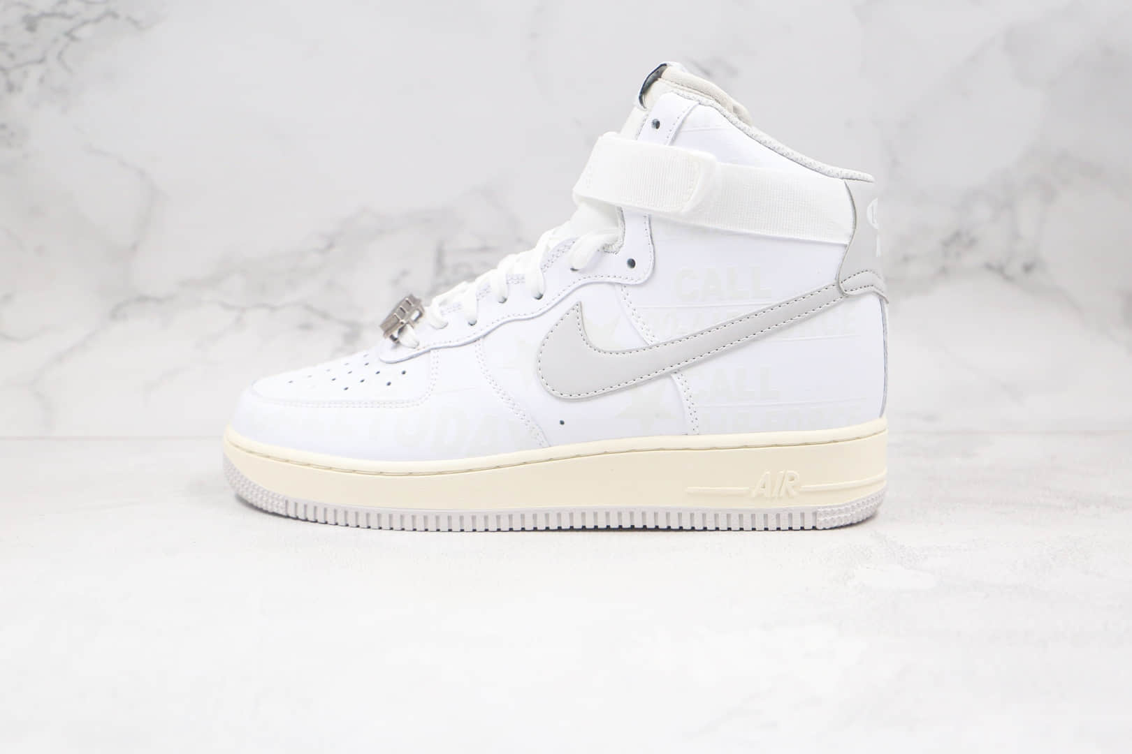 耐克Nike Air Force 1 '07 Toll Free纯原版本高帮空军一号白字母印花板鞋内置全掌Sole气垫 货号：CU1414-100