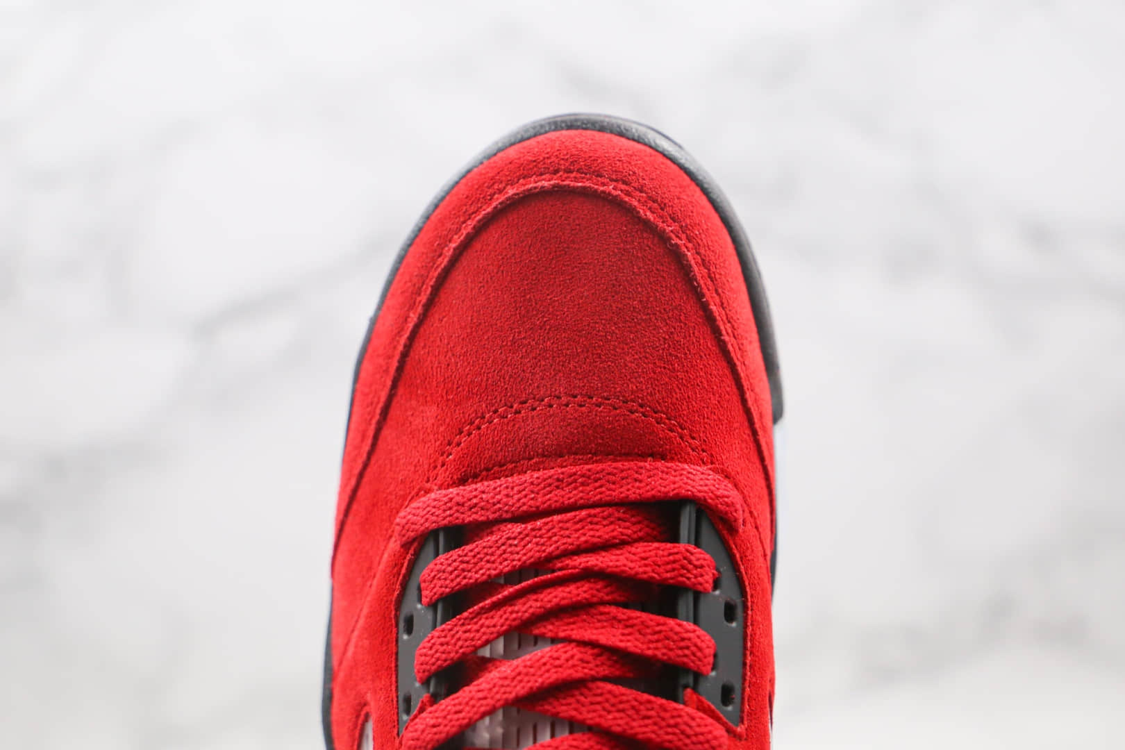 乔丹Air Jordan 5 Raging Bull纯原版本麂皮公牛队大红AJ5篮球鞋原档案数据开发原鞋开模一比一打造 货号：DD0587-600