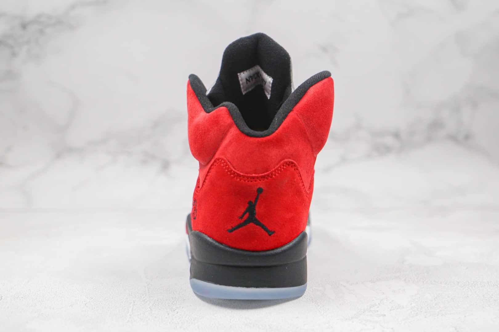 乔丹Air Jordan 5 Raging Bull纯原版本麂皮公牛队大红AJ5篮球鞋原档案数据开发原鞋开模一比一打造 货号：DD0587-600