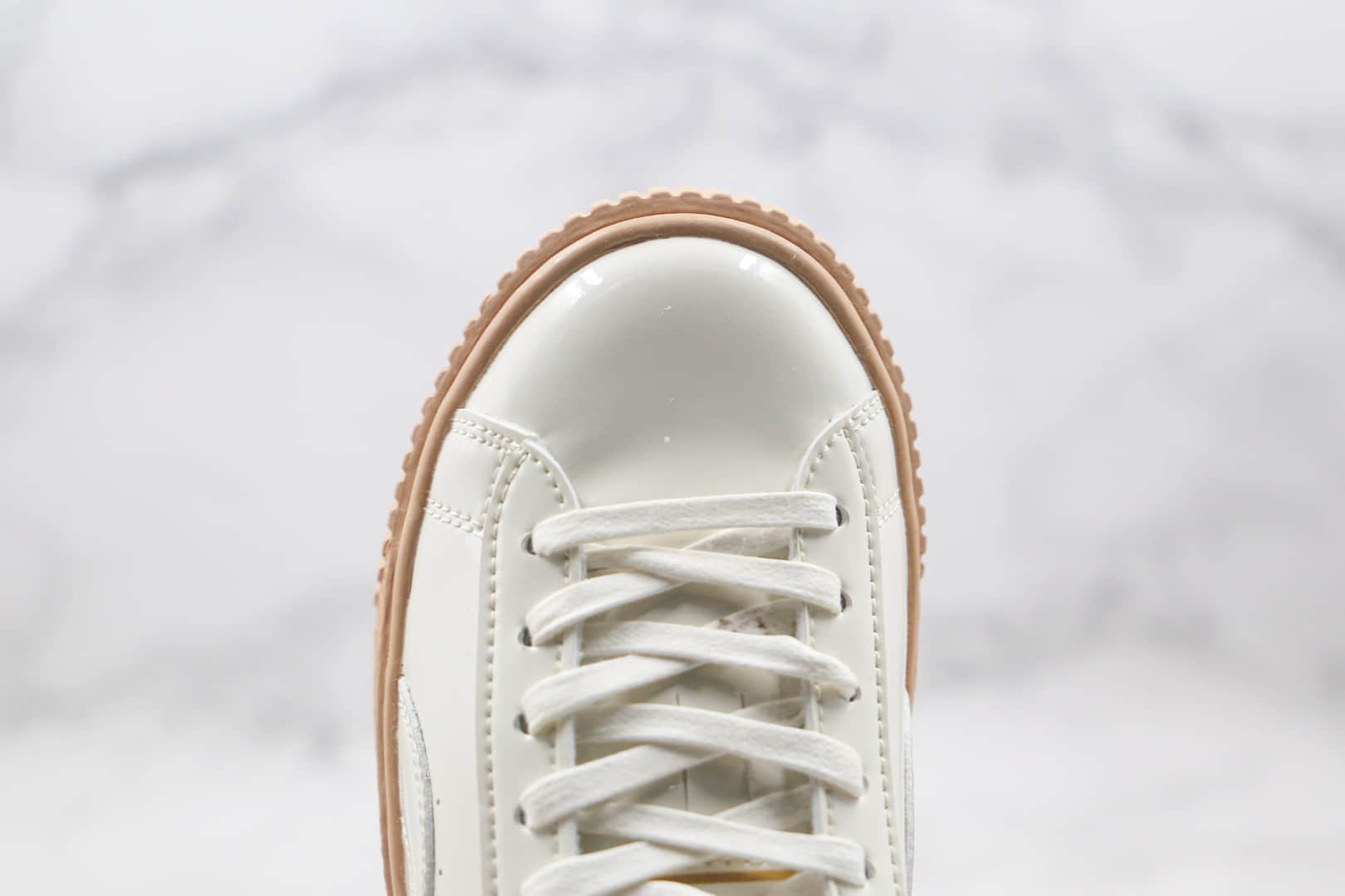 彪马PUMA Basket Platform纯原版本蕾哈娜二代米白漆皮板鞋原盒原标原鞋开模一比一打造