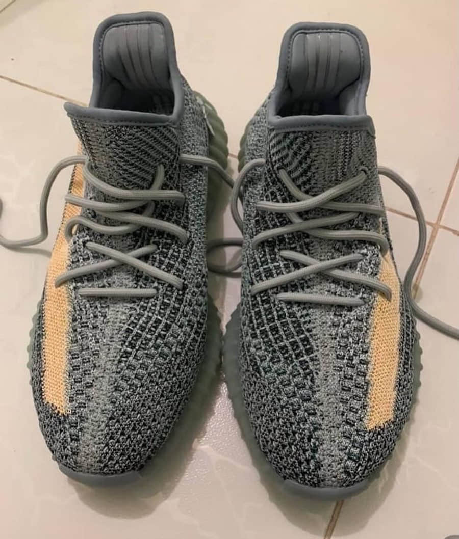 Adidas Yeezy 350 V2“Ash Blue”实物图释出！明年2月登场！