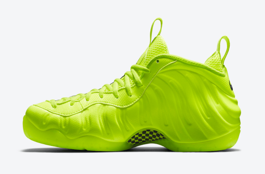 超亮眼的喷泡球鞋！荧光绿泡Nike Air Foamposite Pro “Volt”复刻回归！ 货号：624041-700