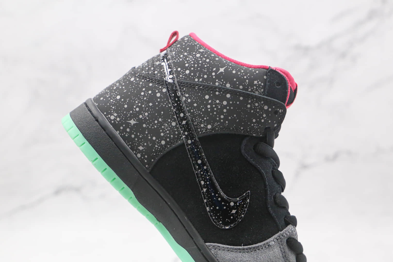 耐克Nike Dunk SB Yeezy纯原版本高帮DUNK椰子夜光北极光板鞋内置Zoom气垫原档案数据开发 货号：313171-063