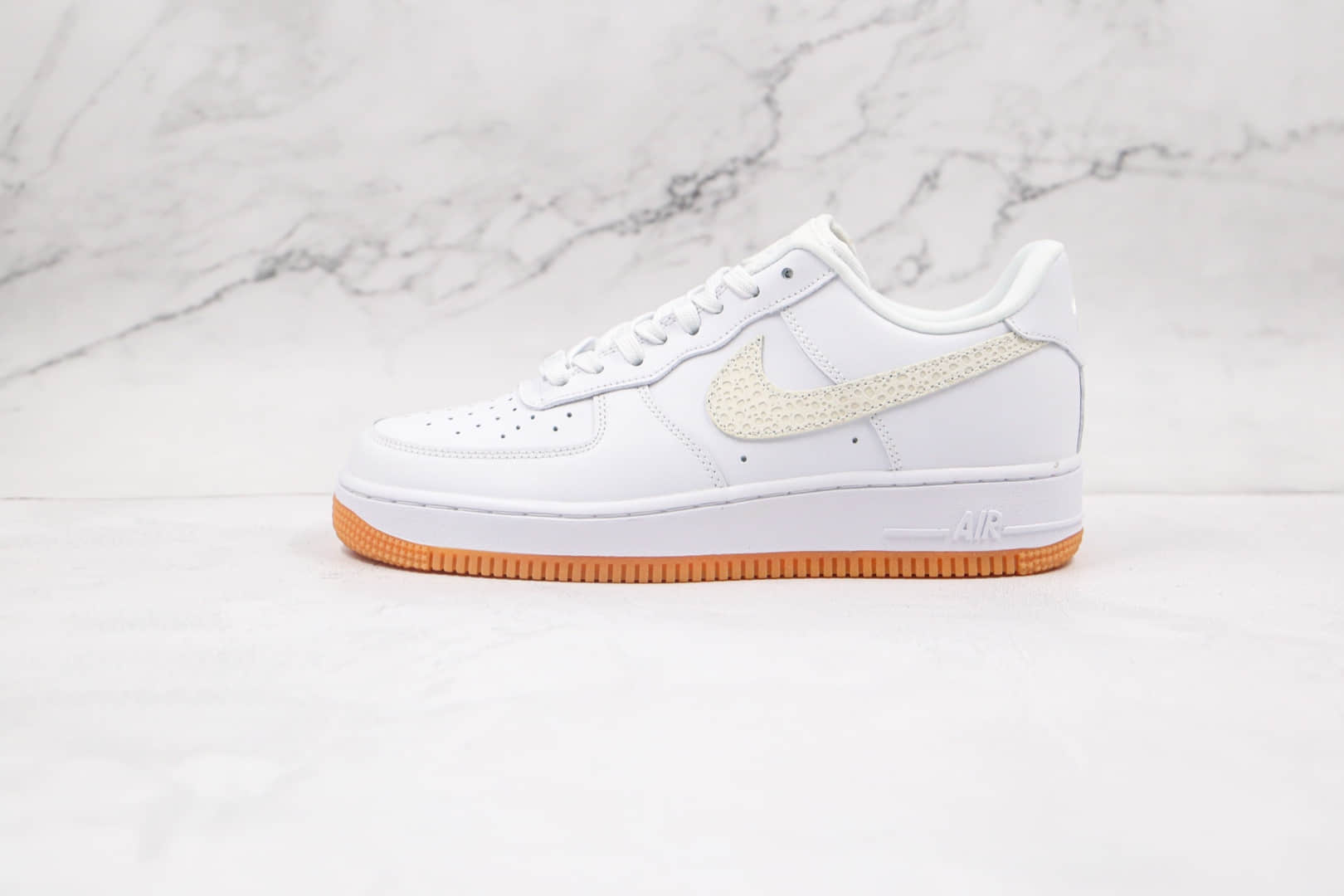 耐克Nike Air Force 1 HO20 BG纯原版本低帮空军一号白色波点石头纹板鞋原楦头纸板打造 货号：DH2473-001