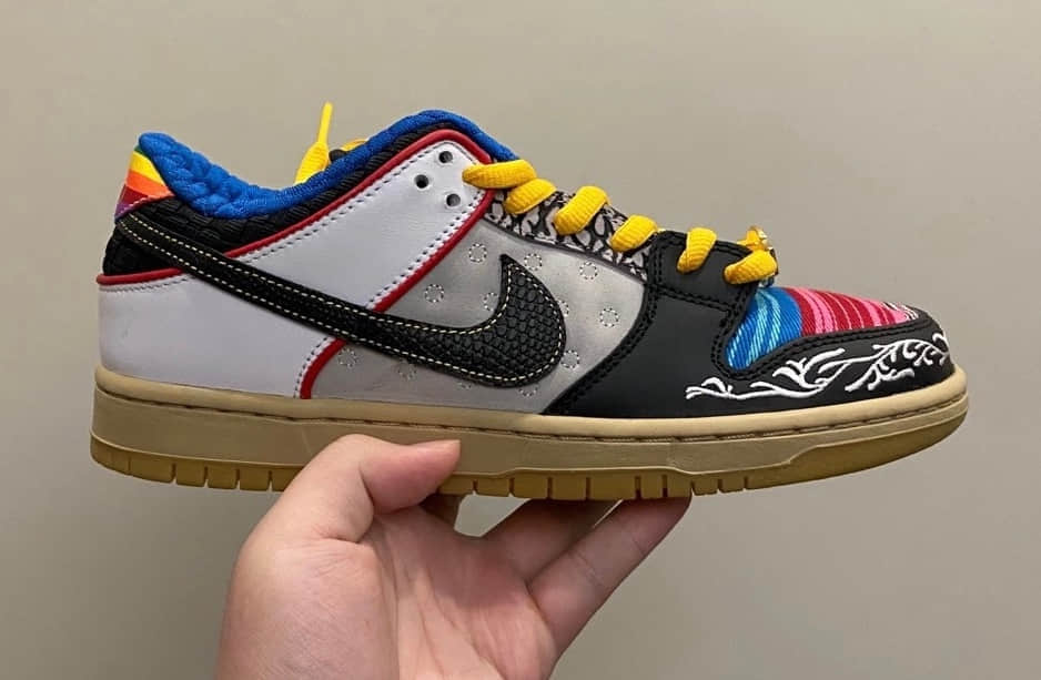 不对称鸳鸯设计！全新Nike SB Dunk Low细节多到数不过来！