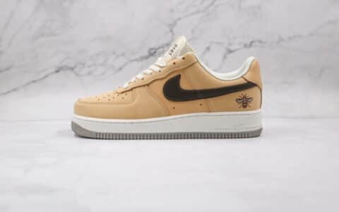 耐克Nike Air Force 1 Low Manchester Bee纯原版本低帮空军一号奶茶小蜜蜂板鞋内置全掌Sole气垫 货号：DC1939-200