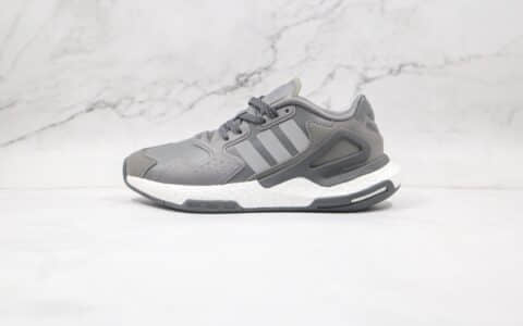 阿迪达斯Adidas Originals 2020 Day Jogger Boost 2020纯原版本夜行者二代皮面碳灰爆米花跑鞋原盒原标 货号：FW4822