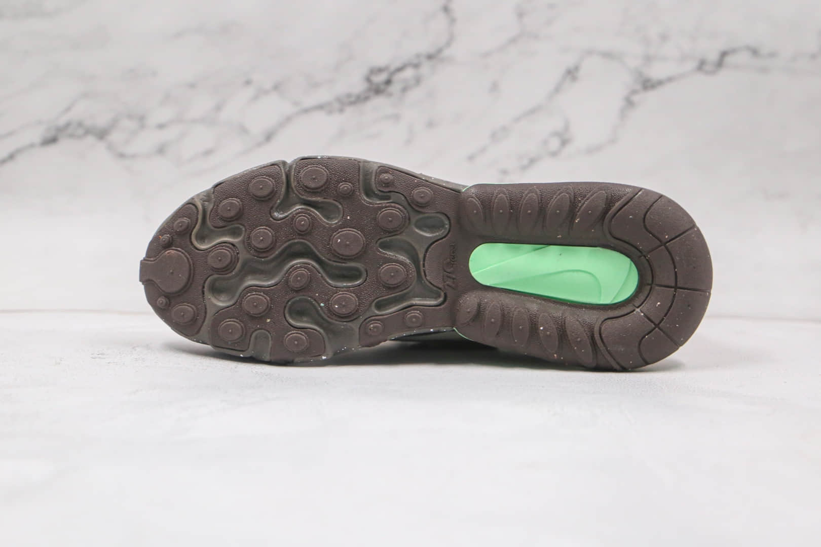 耐克Nike Air Max270纯原版本半掌气垫豹纹泼墨加绒款气垫鞋内置真小潘气垫 货号：CU9333-100