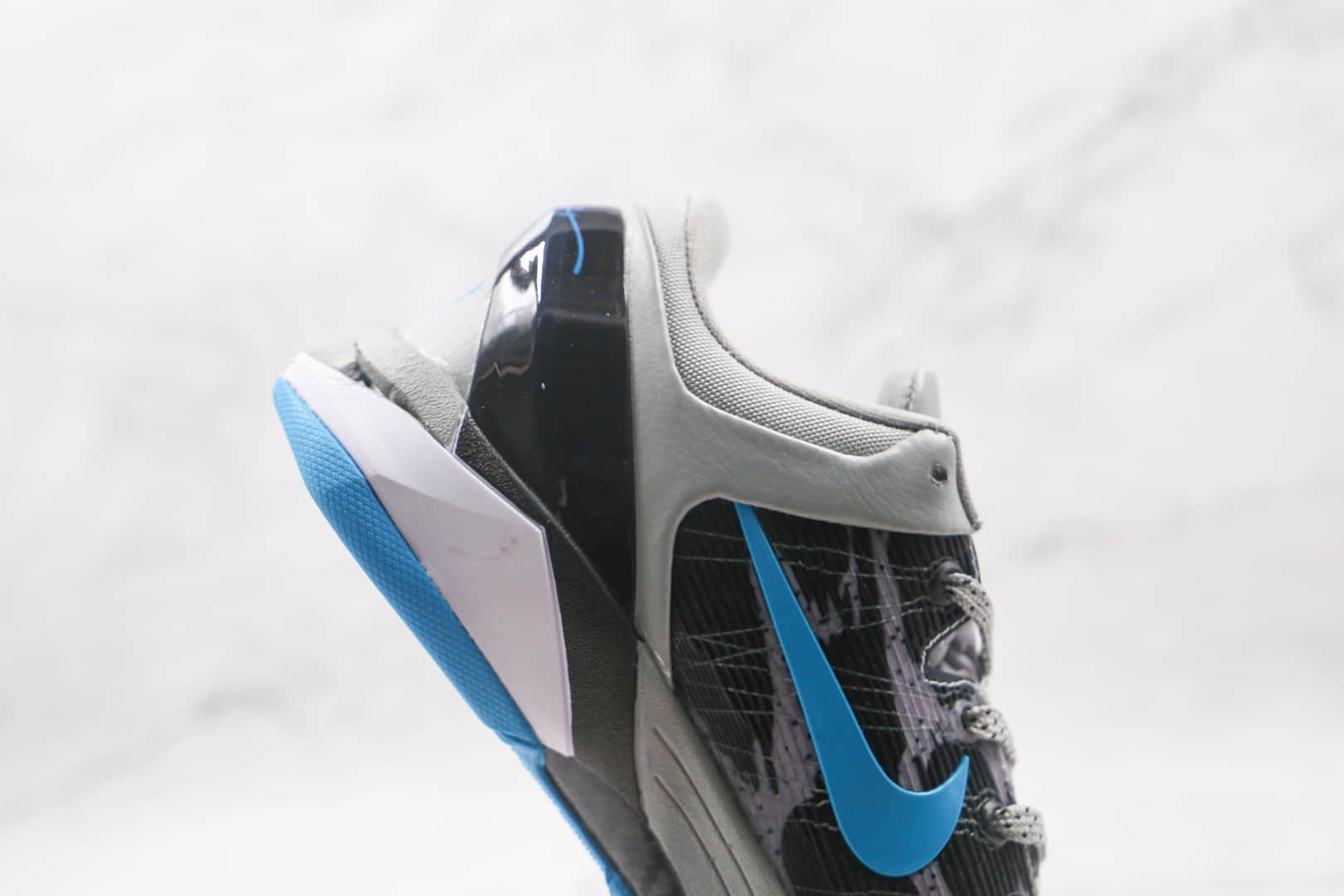 耐克Nike Kobe 7“Grey Cheetah”公司级版本科比7灰豹限定版篮球鞋原版一致配置 货号：488370-002