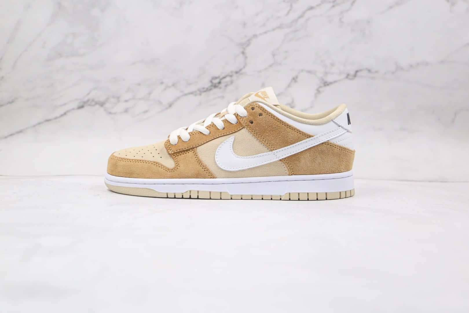 耐克NIKE DUNK SB LOW PRO SB纯原版本低帮SB DUNK麦芽酒白黄色板鞋内置Zoom气垫 货号：DH7913-002