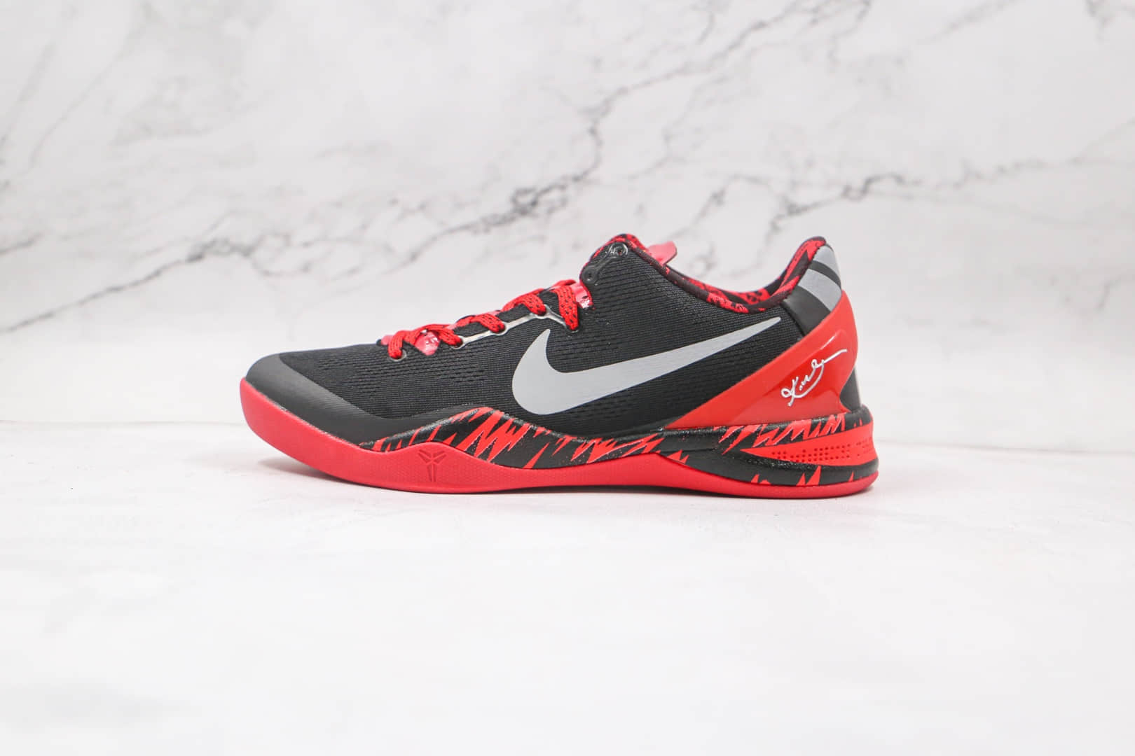 耐克Nike Kobe 8 System纯原版本科比8代黑红反光钩篮球鞋内置真实碳板气垫 货号：613959-002