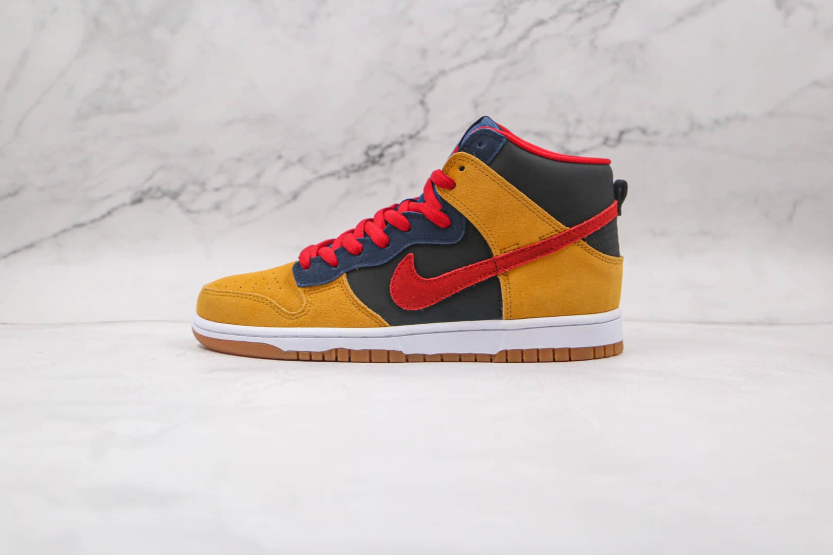 耐克Nike Dunk SB High纯原版本高帮SB DUNK帕帕熊黑黄红蓝色板鞋原楦头纸板打造 货号：313171-400