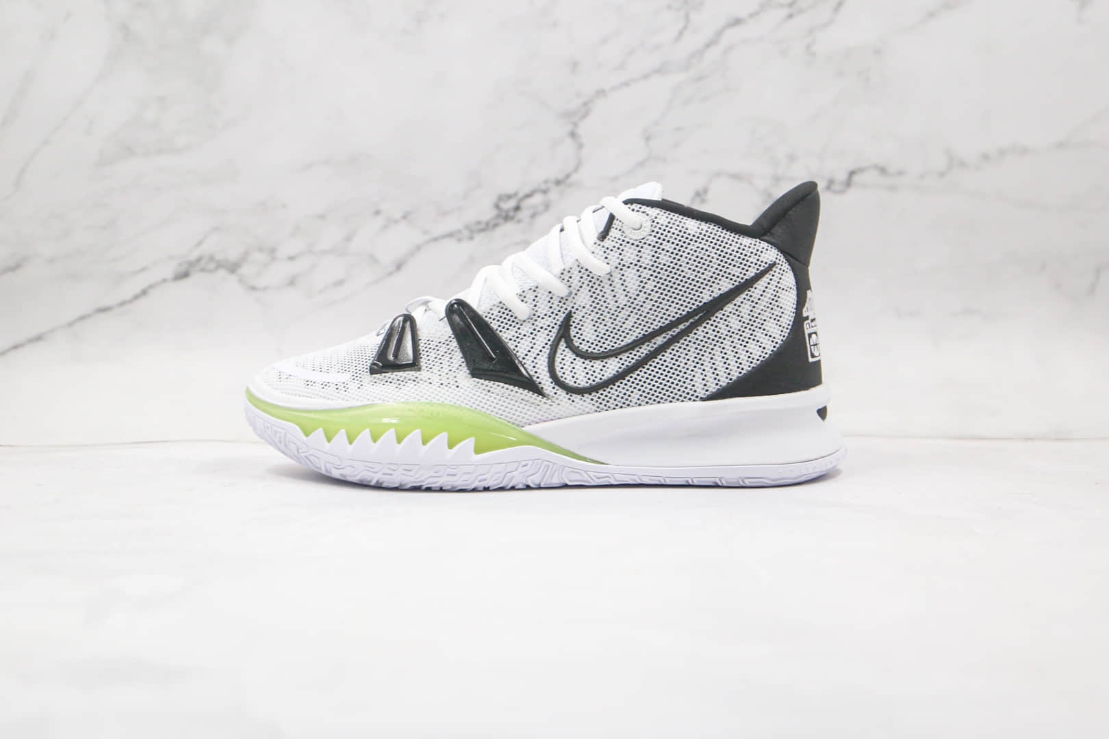 耐克Nike Kyrie 7 Pre Heat Ep纯原版本欧文7代白黑色篮球鞋内置气垫支持实战 货号：CQ9327-100
