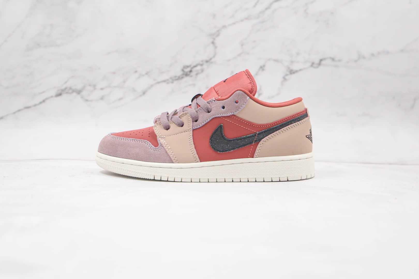 乔丹Air Jordan 1 Low Canyon Rust纯原版本低帮AJ1红豆奶茶红粉紫彩色拼接板鞋原楦头纸板打造 货号：DC0774-602