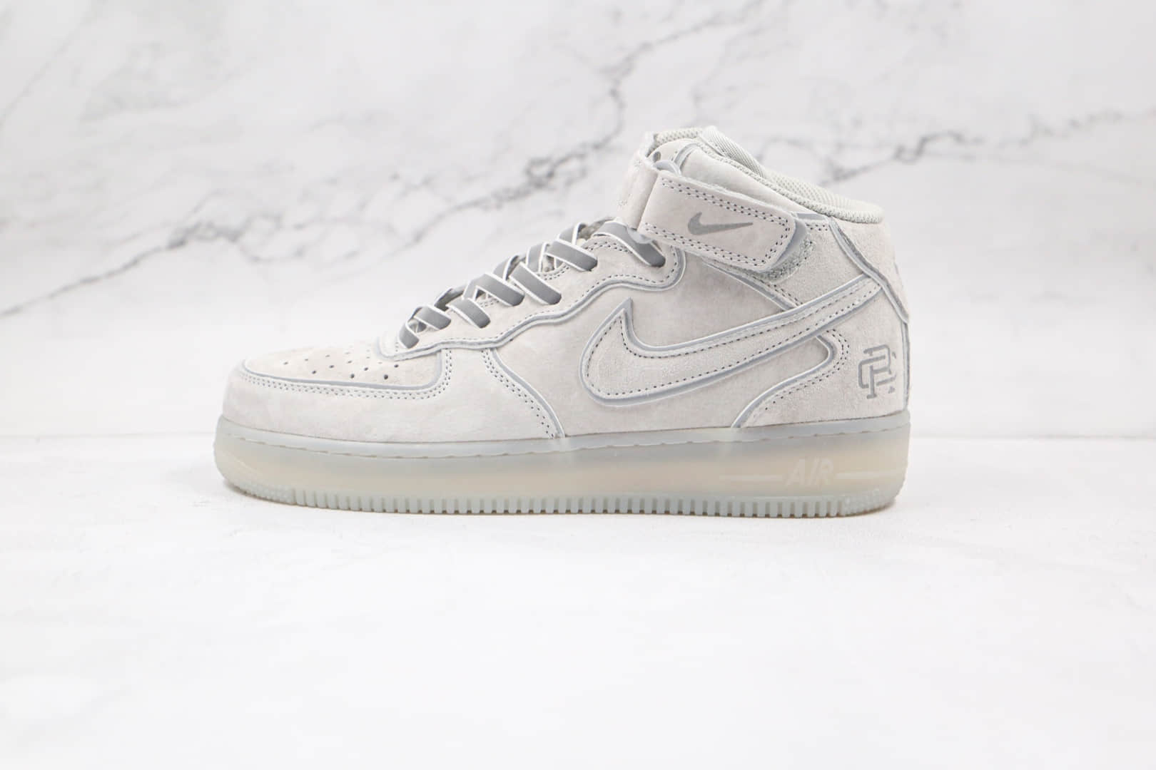 耐克Reigning Champ x Nike Air Force1'07 Mid纯原版本卫冕冠军联名中帮空军一号麂皮灰3M反光板鞋进口猪八革 货号：GB1228-185