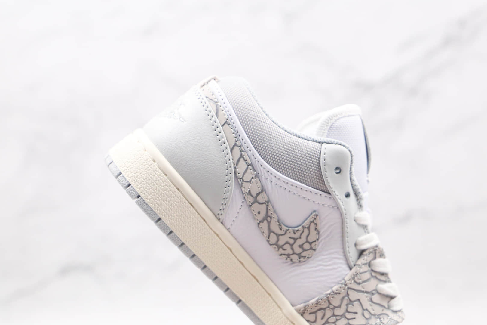 乔丹Air Jordan 1 Low PRM Elephant Print纯原版本低帮AJ1灰白大象爆裂纹板鞋原盒原标 货号：DH4269-100