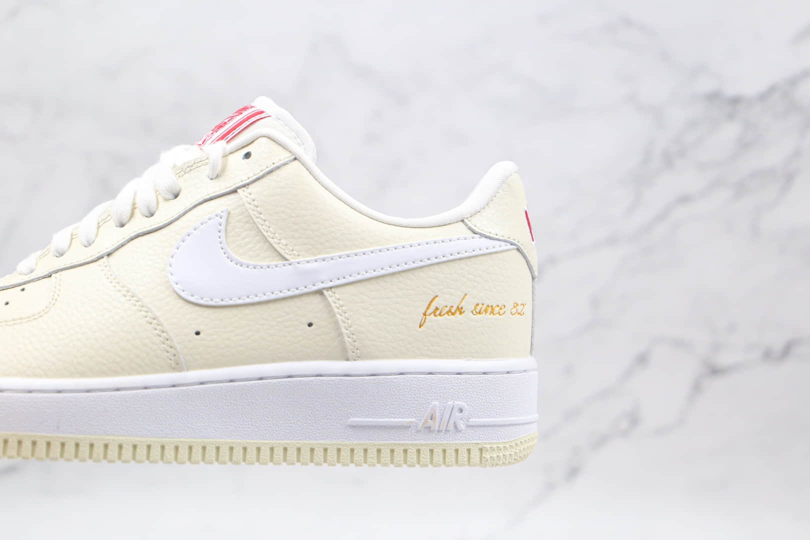 耐克Nike AIR FORCE 1 '07 PRM EMB纯原版本低帮空军一号米白爆米花色板鞋原盒原标 货号：CW2919-100