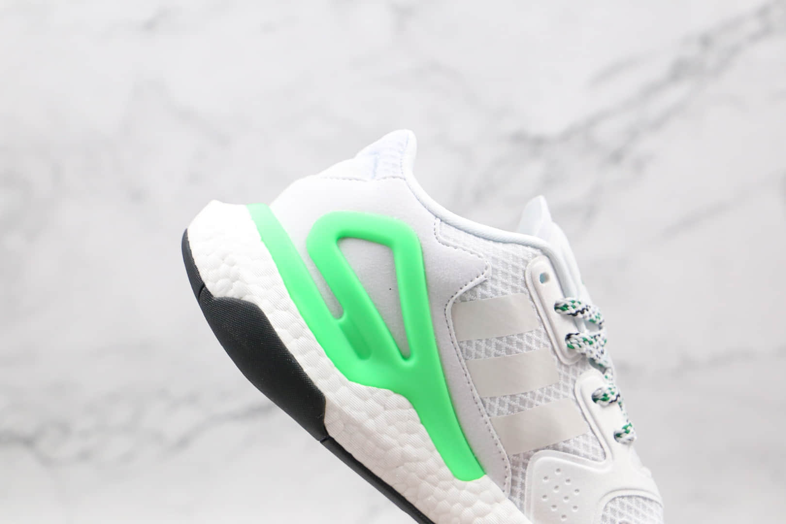 阿迪达斯Adidas Originals 2021 Day Jogger Boost 2021纯原版本三叶草夜行者二代白绿色爆米花跑鞋原鞋开模 货号：FW4848
