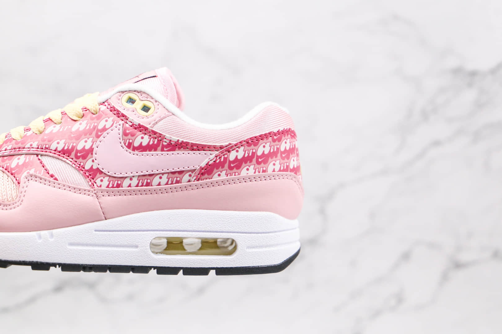 耐克Nike Air Max 1 Strawberry Lemonade纯原版本弹幕粉色反光气垫鞋原档案数据开发 货号：CJ0609-600