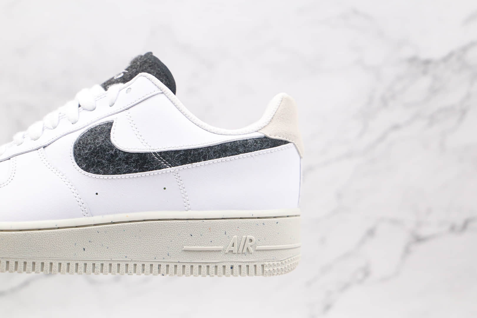 耐克Nike Air Force 1 Low纯原版本低帮空军一号白黑羊毛阴阳骨白板鞋内置全掌Sole气垫 货号：DA6682-100