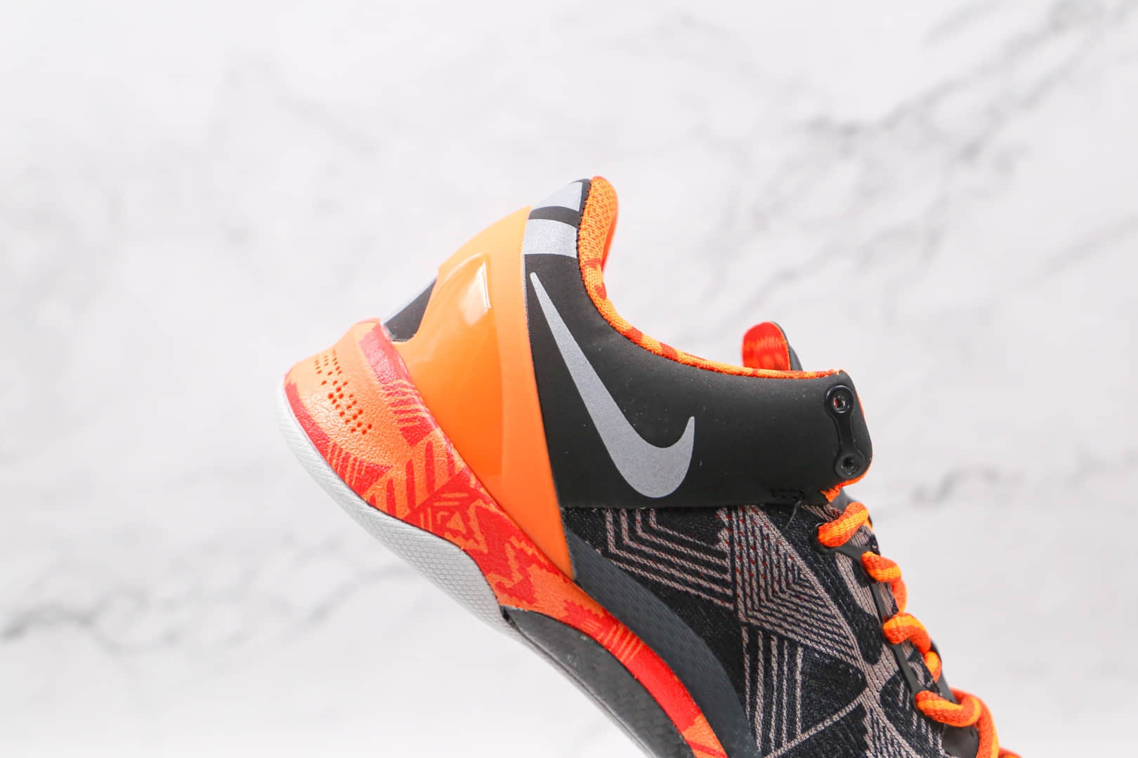 耐克Nike Kobe 8 System纯原版本科比8代黑人月篮球鞋内置碳板气垫支持实战 货号：583112-001