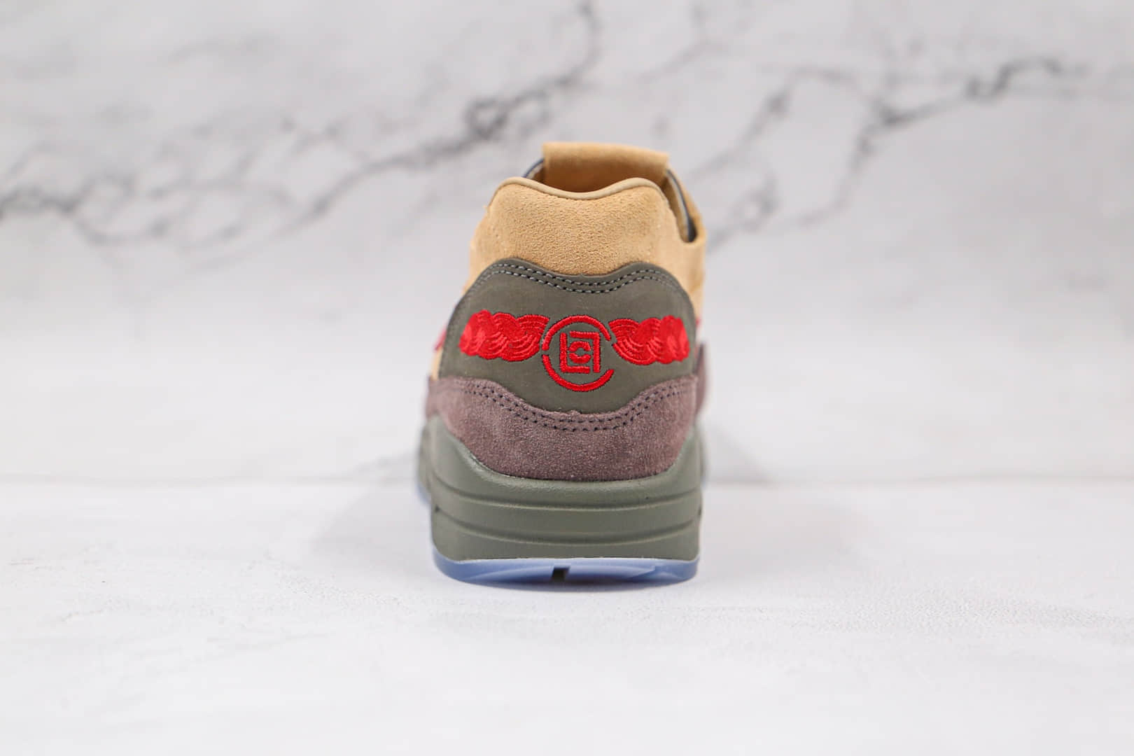 耐克Nike Air Max 1 Tea Leaf Brown x CLOT陈冠希联名款纯原版本Max 1中国限定死亡之吻气垫鞋原盒配件齐全 货号：DD1870-200